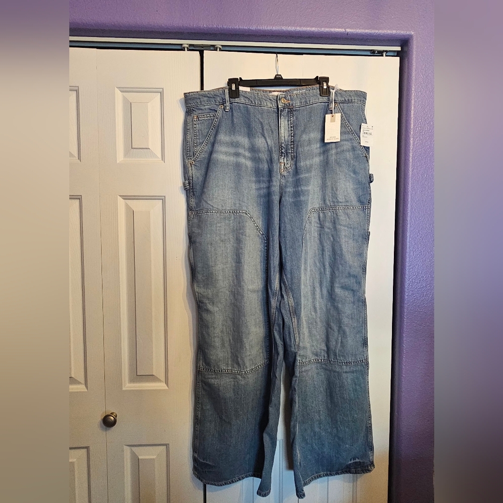 SOLD ~ Size 16 ~ Good American carpenter jeans.